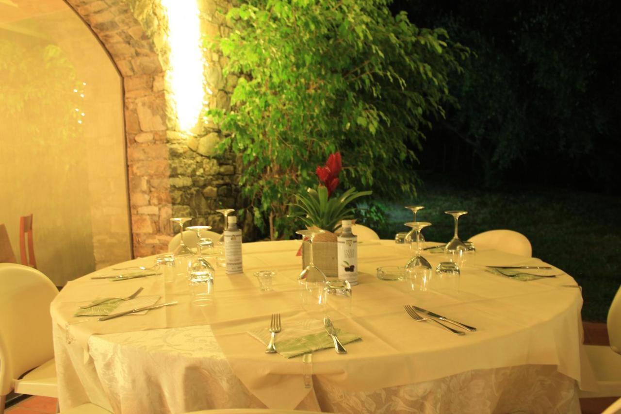 Villa Govi Diano Castello Exterior foto